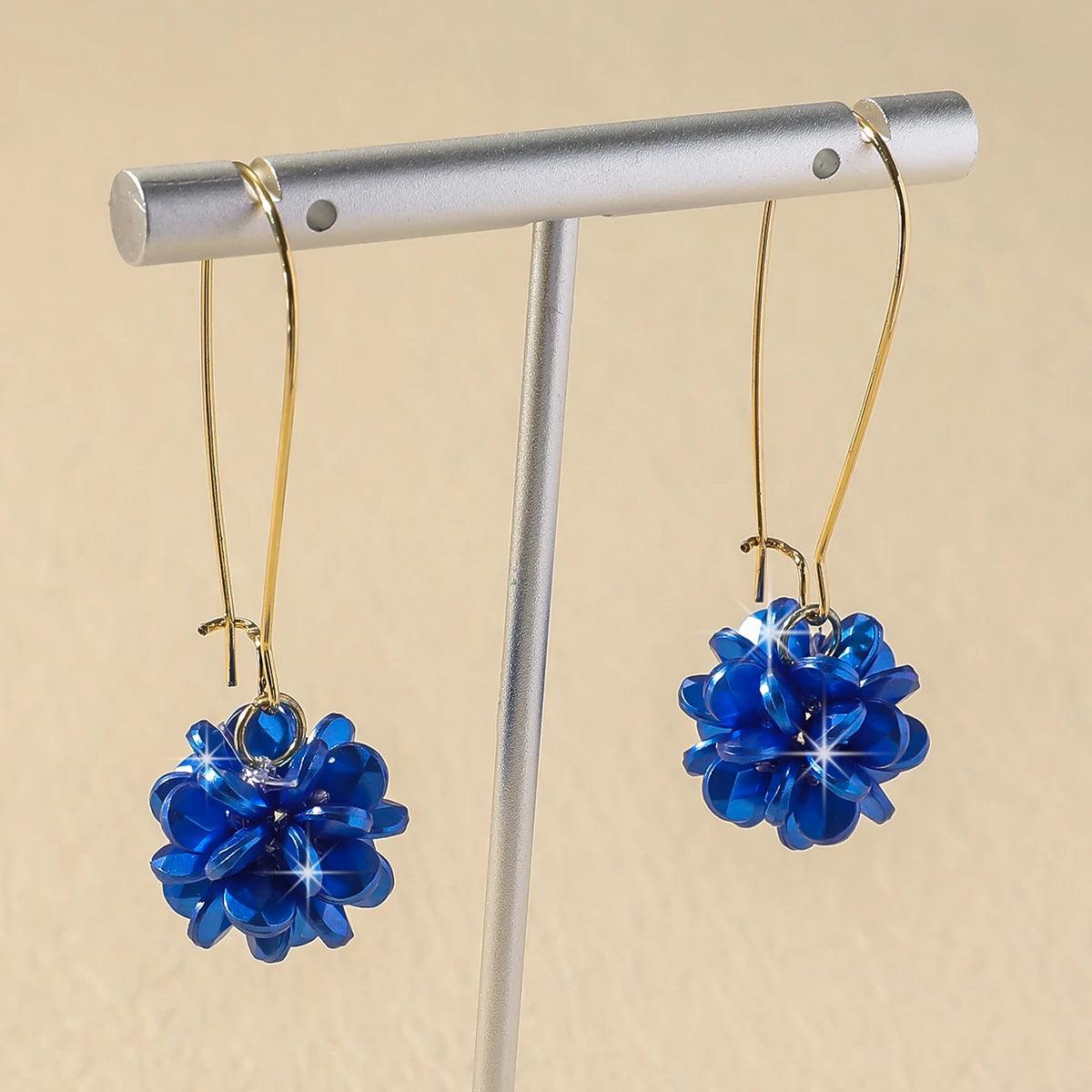 Pearl Petal Ball Earrings - VogueLine