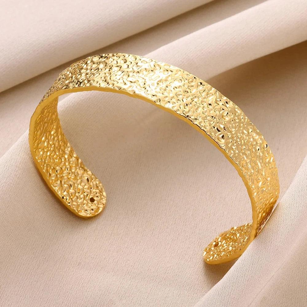 Classic Gold Wrinkle Bangle Bracelet - VogueLine